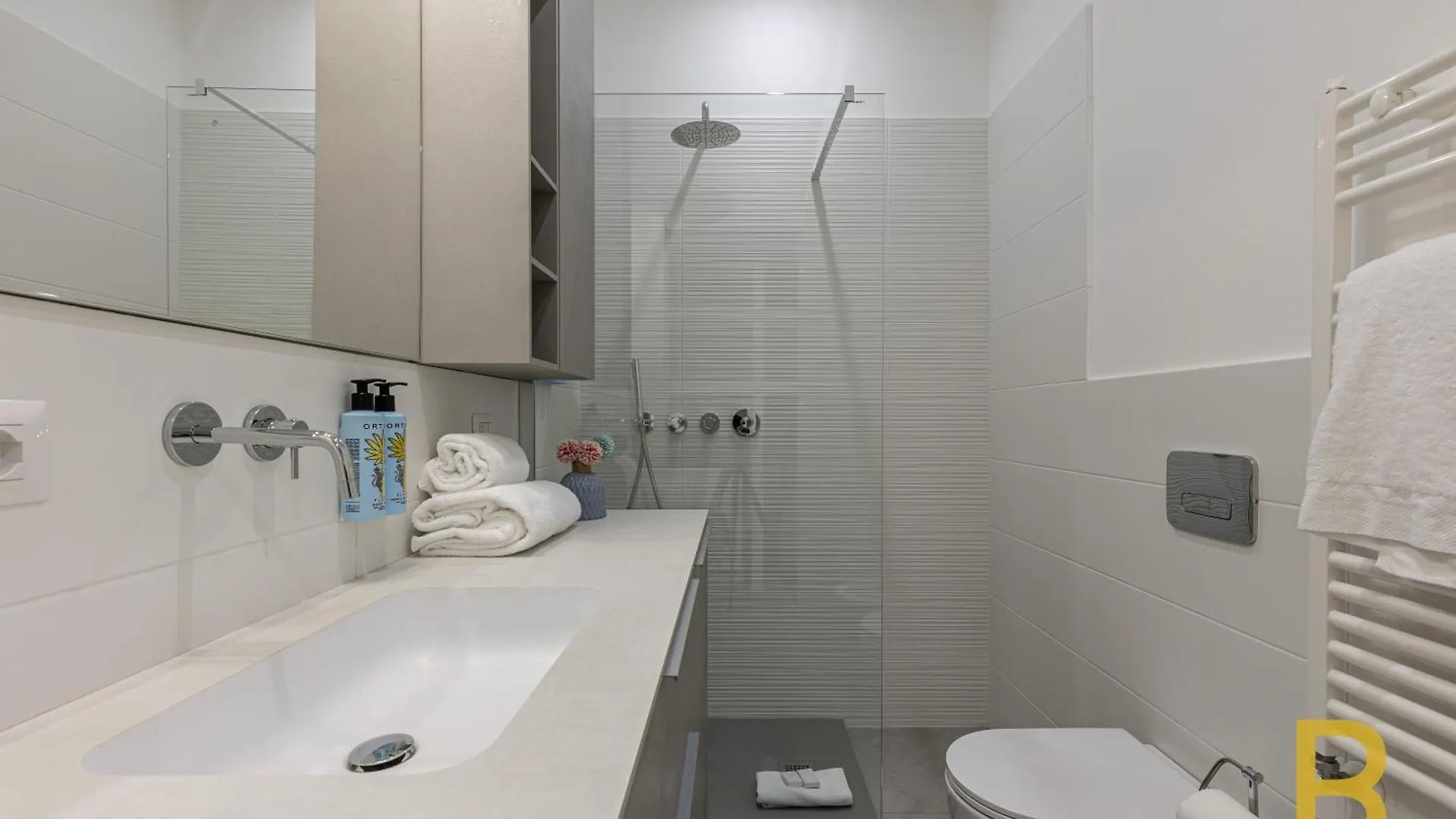 Beplace Apartments In Gioia Milan Italy